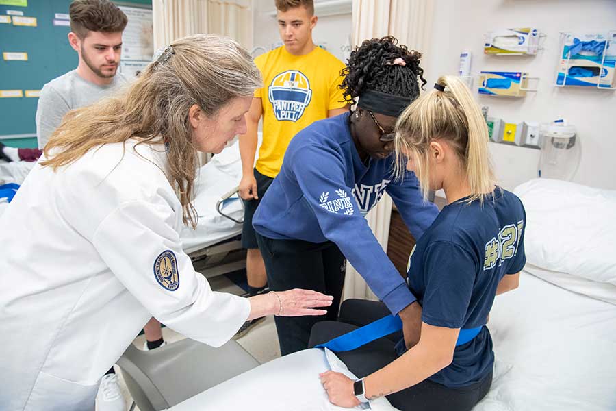 Students in nursing lab