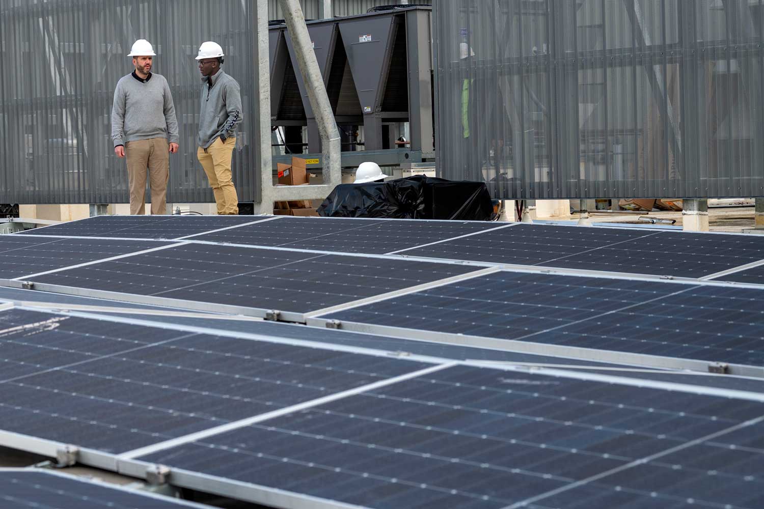 Solar panels on top of new Duke building