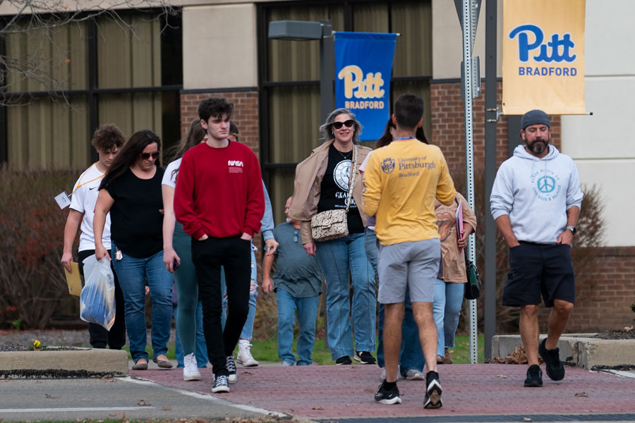 Families touring campus