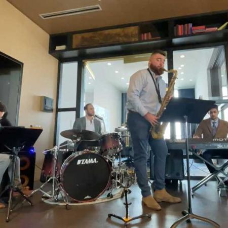 Gajanan and his band performing 