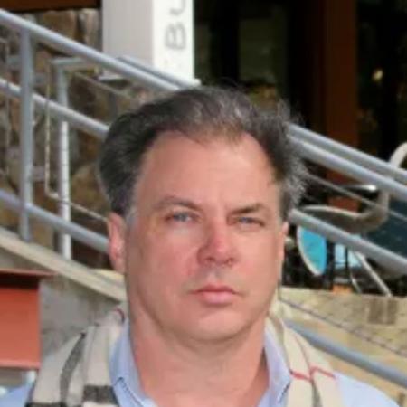 Dr. Damian Dressick 